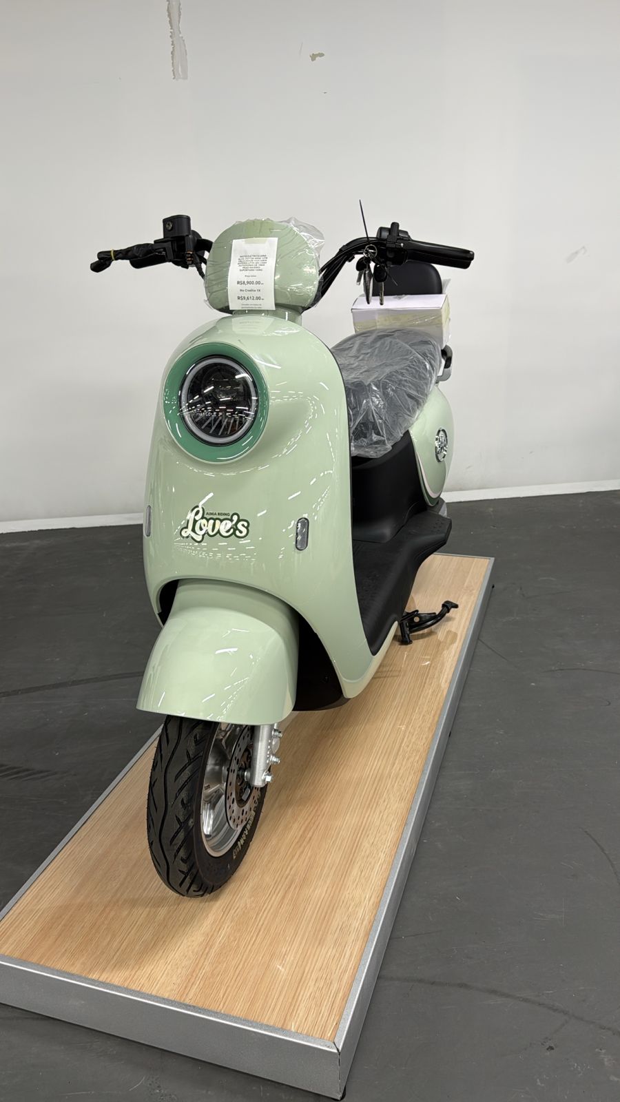 Scooter Elétrica Aima Love's Retro